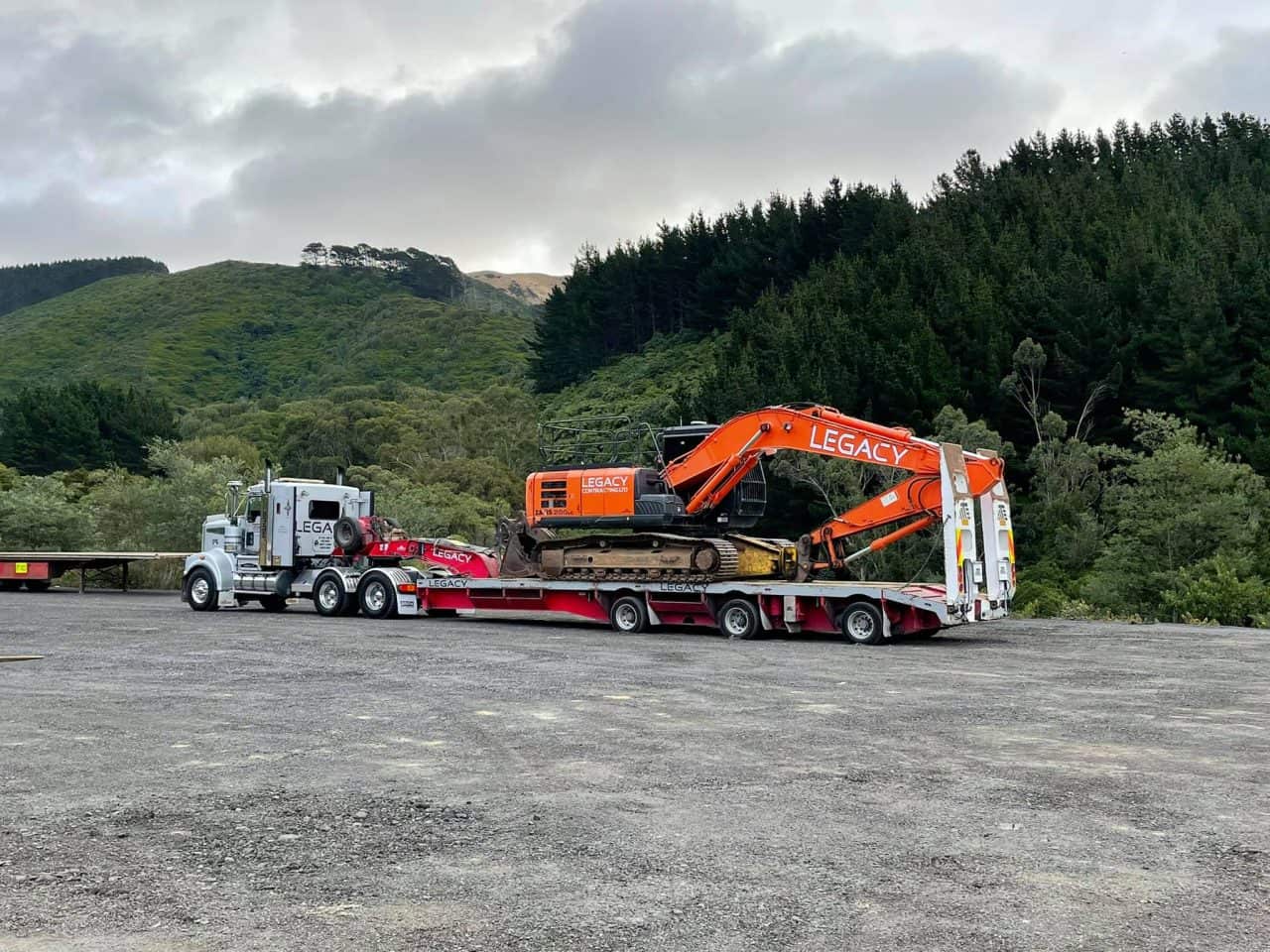 Heavy Haulage, Transportation, Over Size Loads, Wide Loads & Trucking